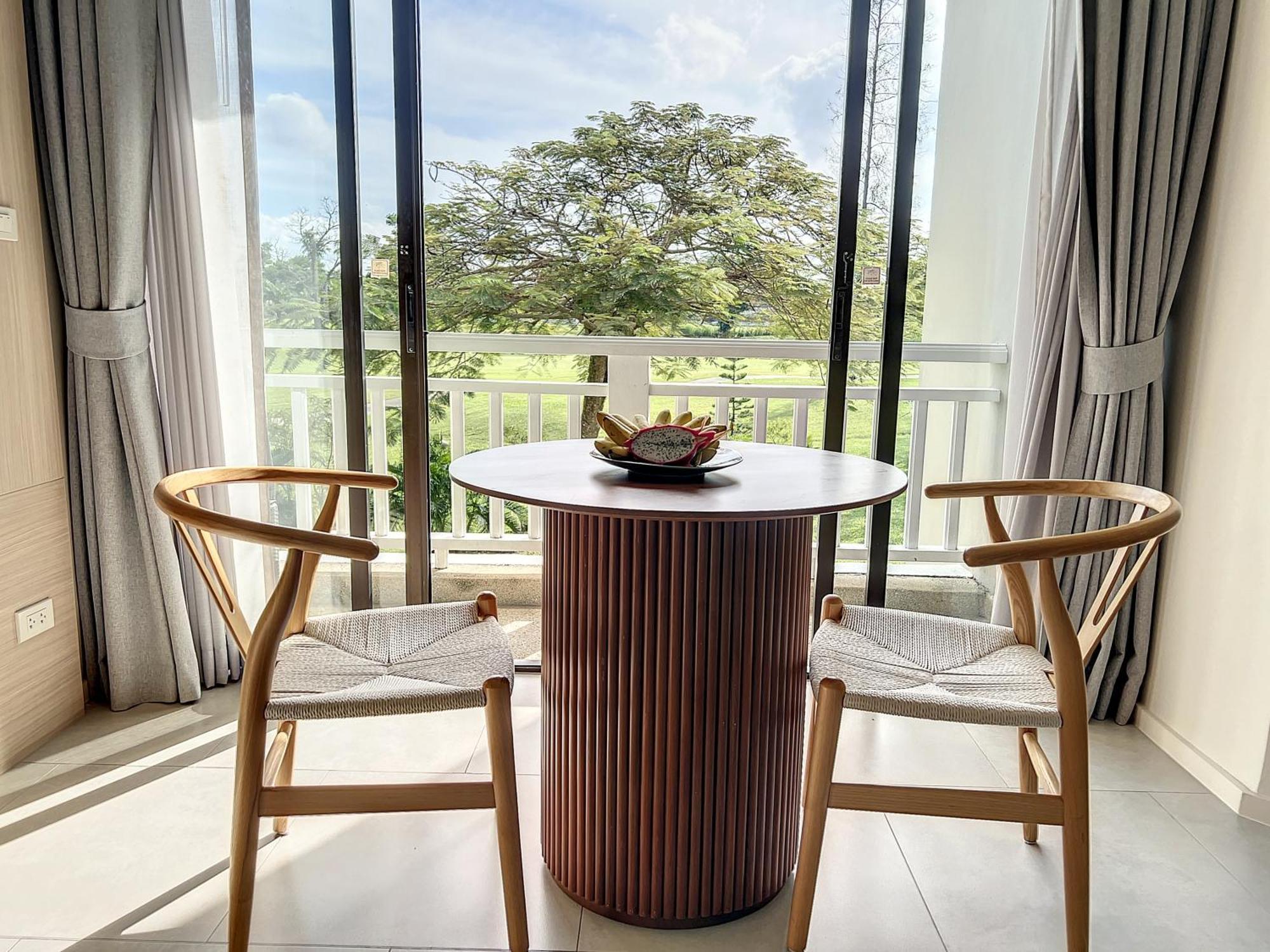 Stylish 1 Bedroom With Golf View, Steps From Beach, Allamanda Laguna